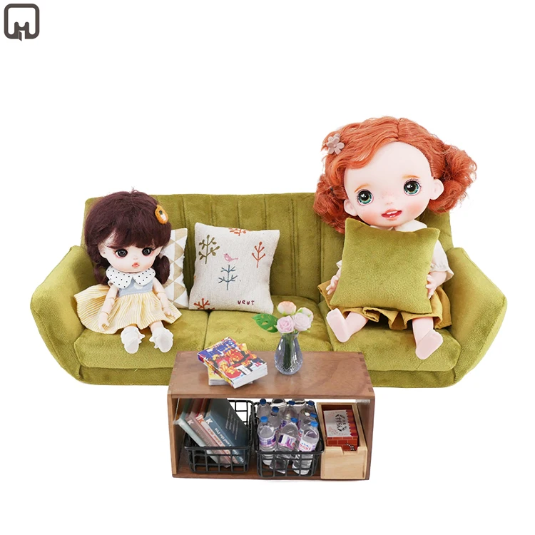 1:6 мини-модель куклы дом 1:6 диван совпадение, красивая мягкая подушка