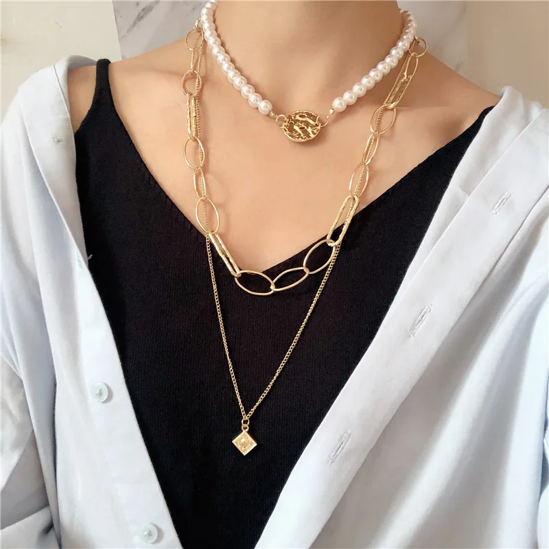 DIEZI New Fashion Imitation Pearls Choker Necklace Female Necklaces for Women Gold Color Coin Pendant Sweater chain Jewelry