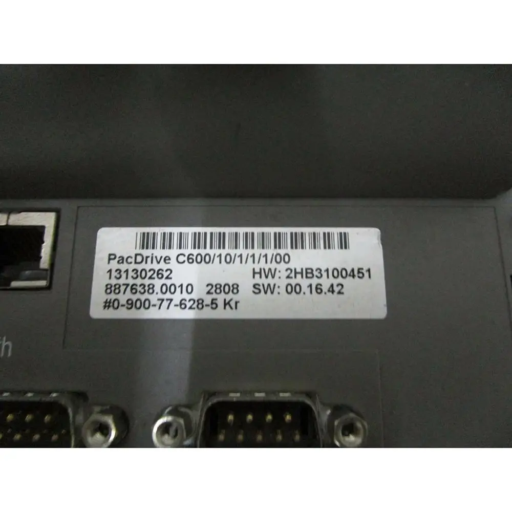 Сервопривод ELAU PacDrive C600/10/1/1/1/00 VCA09AAAA0AA00