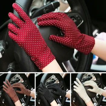 

1 Pair Women Gloves Wedding Wrist Length Gloves Sexy Black White Red Short Satin Stretch Gloves Ladies etiquette Hand Gloves New