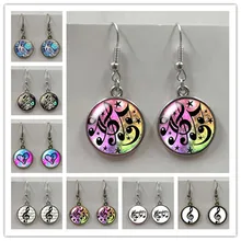 Дизайнер Геометрические музыкальные мечты Серьги с символом нотами Музыкальная подвеска серьги Модные ювелирные изделия для женщин, лучший подарок