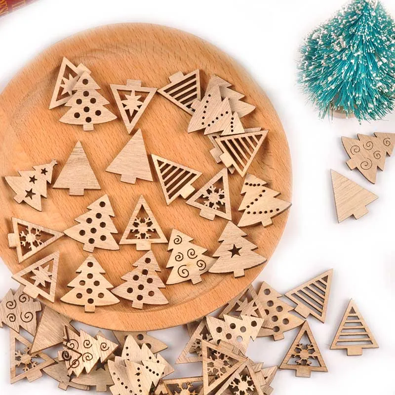 

50Pcs Natural Wood DIY Craft For Christmas Mini Tree Home Decor New Year Gift Wooden Hanging Pendant Scrapbooking Ornament M2502
