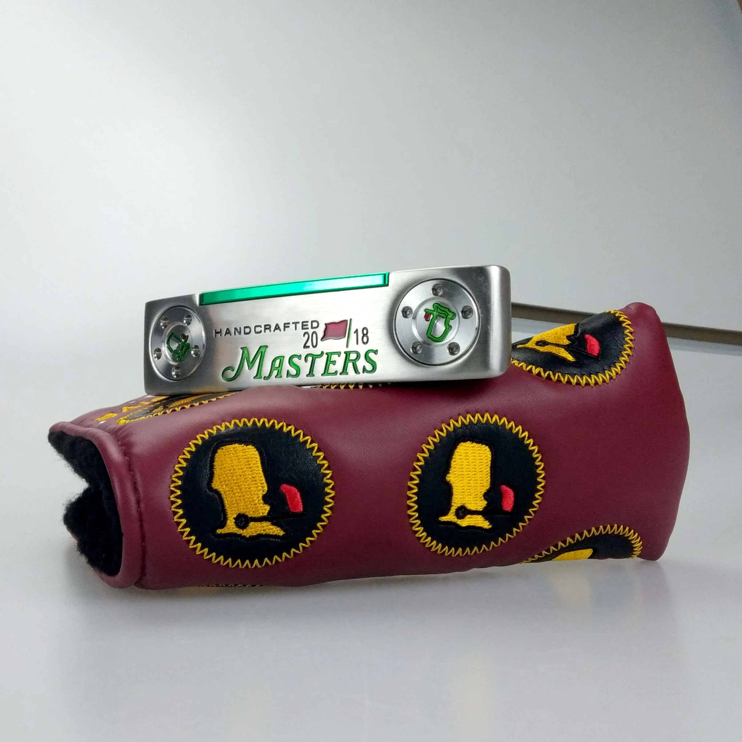 

Golf Putter Map MASTERS putter 32/33/34/35/36 inch NEWPORT 2 Color With Head Cover free shipping