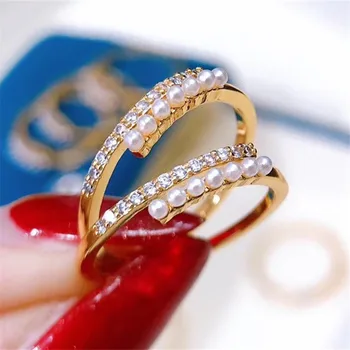 

Hot style comes with a light luxury ring with an open ring. Double layer with different elements