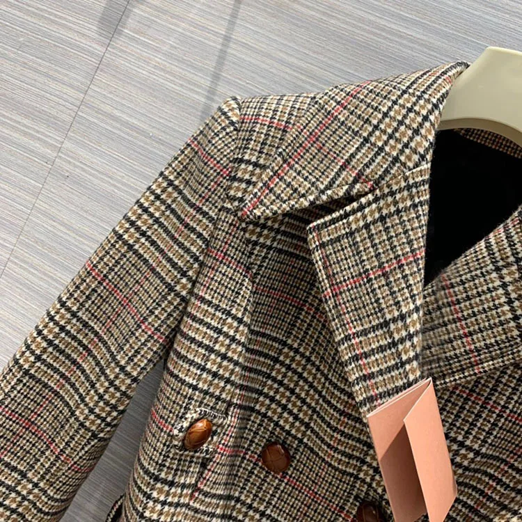 Autumn New Temperament Elegant Three-dimensional Cut Waist Plaid Women Wool Long Coat