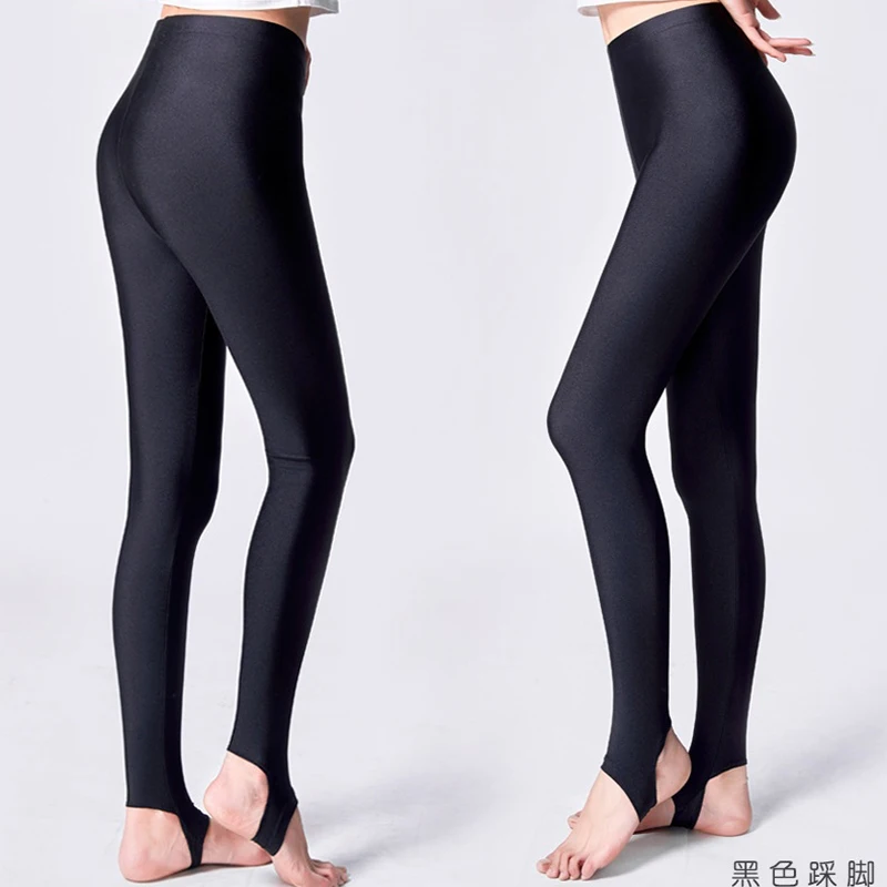 

DROZENO Thin ice silk cropped trousers, gloss leggings, women's self-cultivation, stretch large size foot-fitting pants