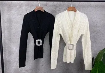 

Fashion Women Cardigan Sweaters 2020 Runway Luxury V-Neck Single Breasted Diamonds Buttons Belt Black / White European Design