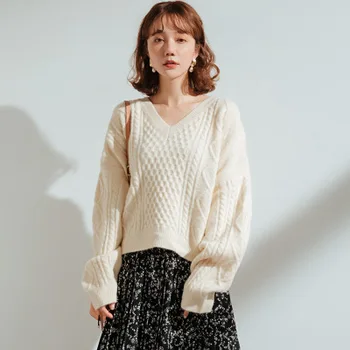 

2020 WOMEN new autumn and winter loose twist plaid short v-neck tie sweater female blouse thick