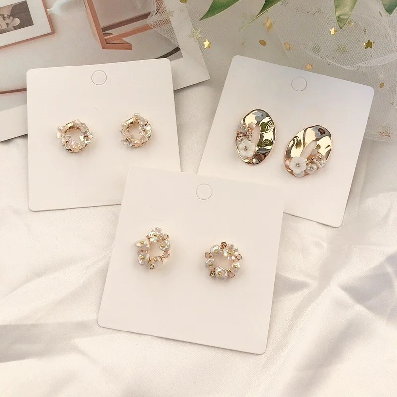 

MENGJIQIAO New Japan Cute Shell Flower Circle Stud Earrings For Women Elegant Freshwater Pearl DelicateBoucle D'oreille Jewelry