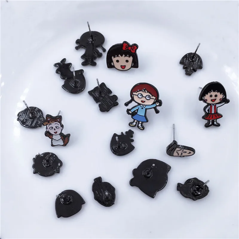 EUPNHY 8 видов стилей Chibi Maruko Chan мультфильм серьги-гвоздики японского аниме серьги-гвоздики для женщин девочек повседневные Сережки для пирсинга