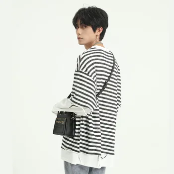 

Men Long Sleeve Stripe Splice Broken Hole T-shirt Male Vintage Fashion Streetwear Loose Tees Shirts Couple Tshirt