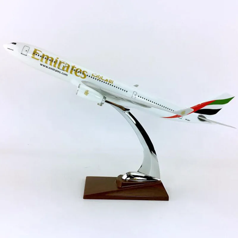 30 см самолет 1:200 масштаб Airbus A330-200 модель ОАЭ самолет W база литья под давлением сплав самолет игрушка коллекционная