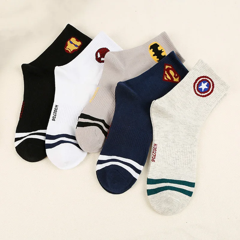 

New Marvel Comics Hero Ordinary Sock Cartoon Iron Man Captain America High Temperature Stitching Pattern Casual Men's Socks