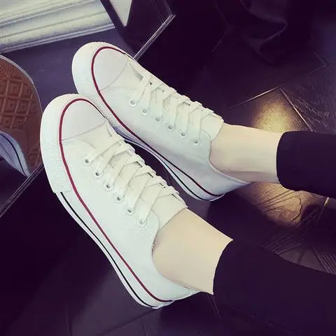 White Red Классическая парусиновая обувь для женщин; сезон весна; Модная Повседневная дышащая женская обувь унисекс на плоской подошве; парусиновая обувь; женская обувь; большой размер 44 - Цвет: White Red