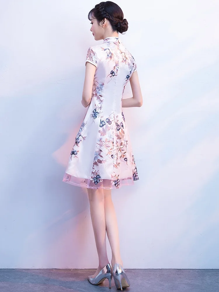 Ƽ  ٸ Į a  ޽ ߱ Ÿ ̵ ġĿ ߱ Ÿ  ̽  ڼ Qipao