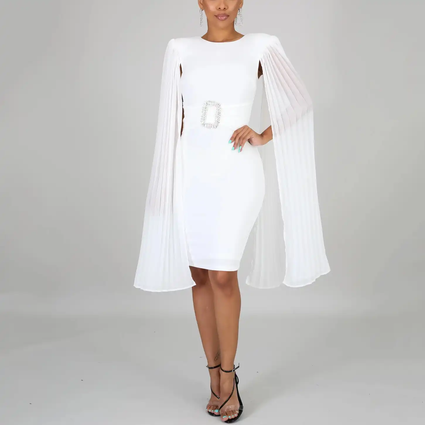 vestido de festa na altura do joelho