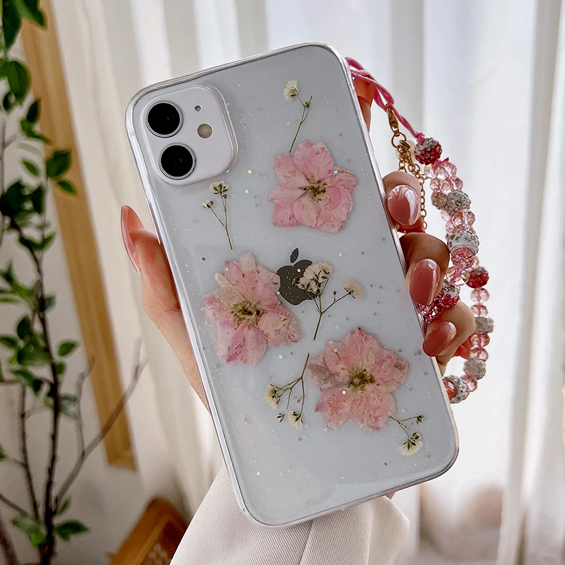 Soft Dried Real Flowers Phone Case for Iphone 13 Pro Max 12 Mini Xs 11 XR X 7 8 Plus TPU Covers With Lady Pendant Bracelet Funda iphone 13 mini mobile phone cases