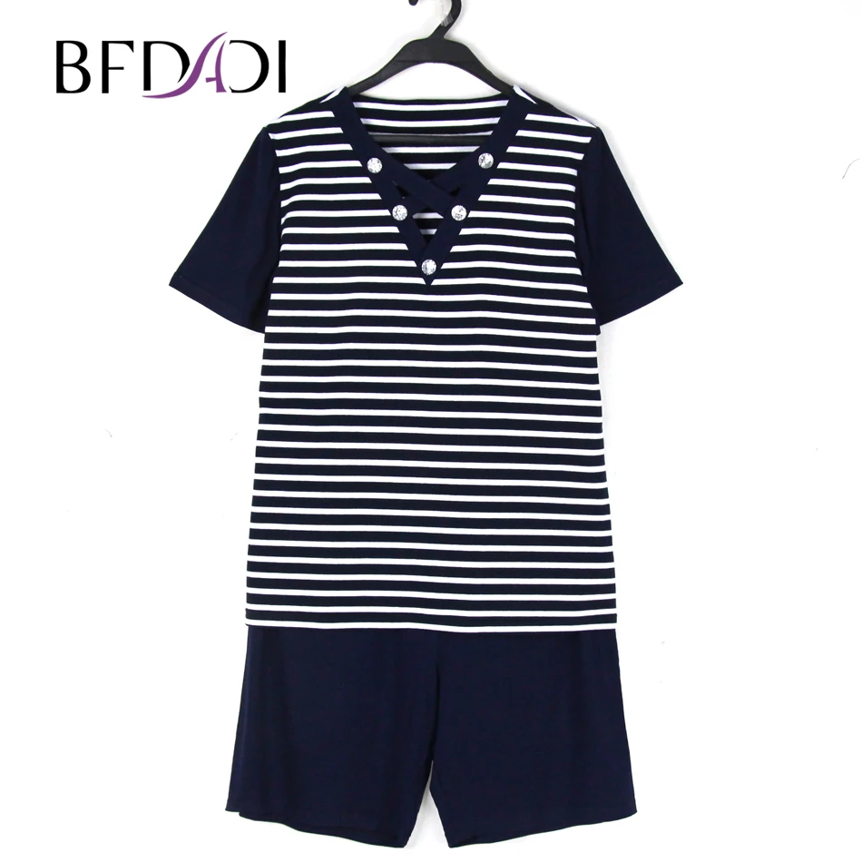 

BFDADI Woman 2 Pieces Sets Outfits Striped Summer Crop Top + Short Pants Plus Size Ladies Vacation Two Piece Set Z-1902