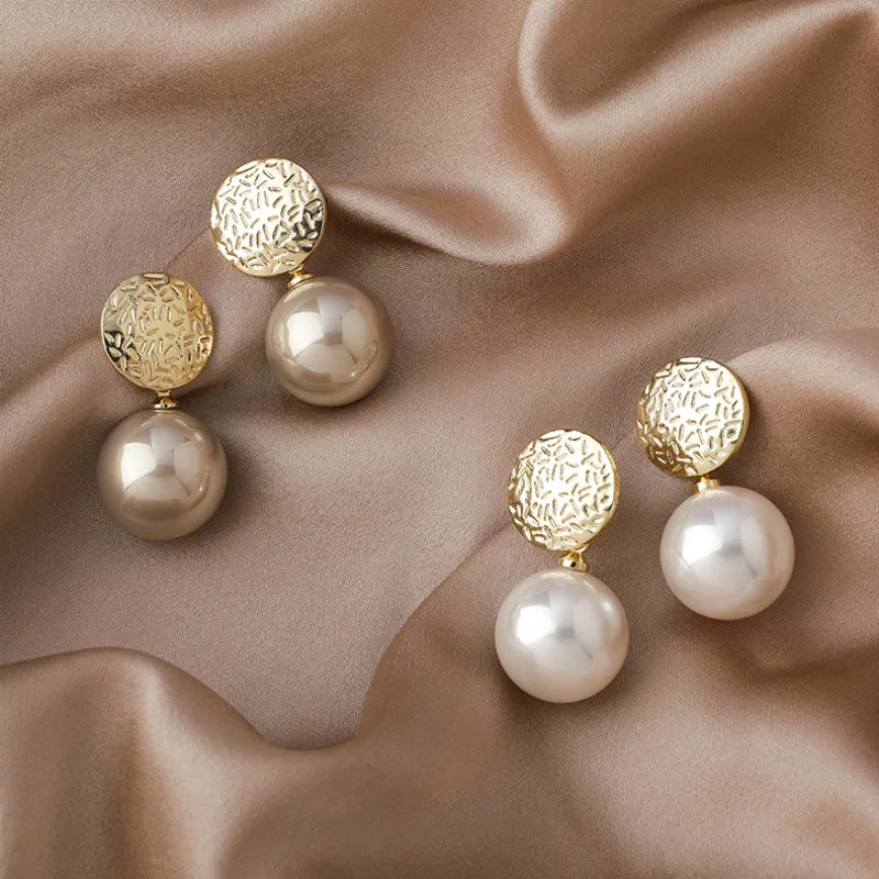 2020 Korean New Temperament Metal Champagne Pearl Earrings Fashion Simple Versatile Earrings Female Jewelry|Drop Earrings| -