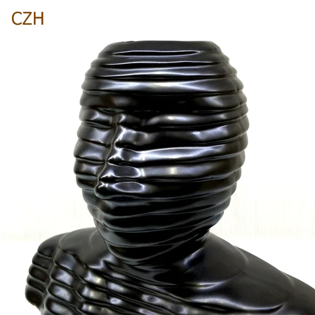 T9