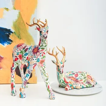 

European Style Colored Drawing Flower Pattern Resin Lucky Deer Statue Decoration Simulation Animal Living Room Ornaments X2320