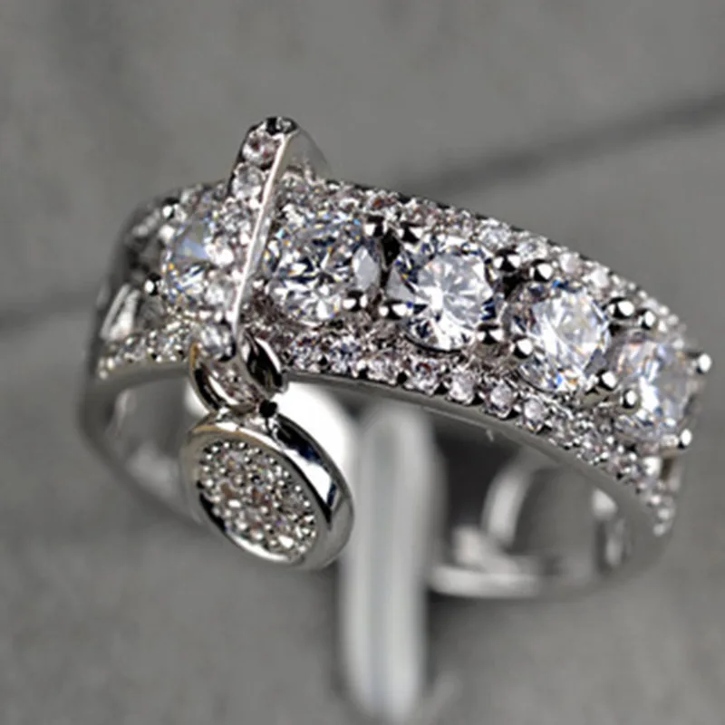 Креативные Круглые Свадебные кольца с металлической подвеской для женщин, модные ювелирные изделия, роскошные белые циркониевые стразы, обручальное кольцо