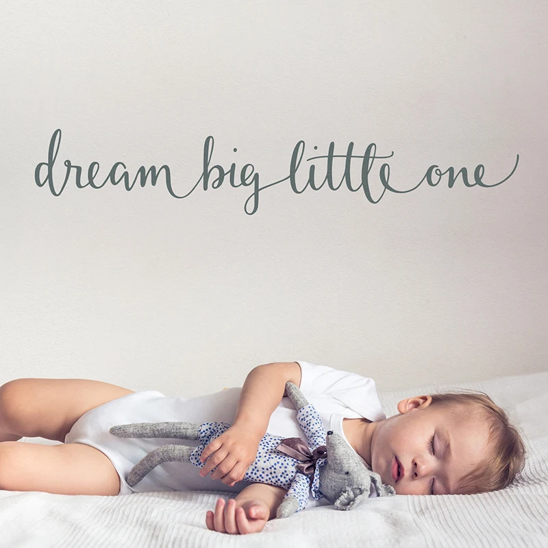 Dream Big Little One Quote Настенная Наклейка для детской комнаты Вдохновляющие
