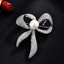 Korean-style Fashion Women's Banquet Formal Dress Brooch Micro Zircon Luxury Pearl Corsage Boutique Versatile Brooch Wholesale