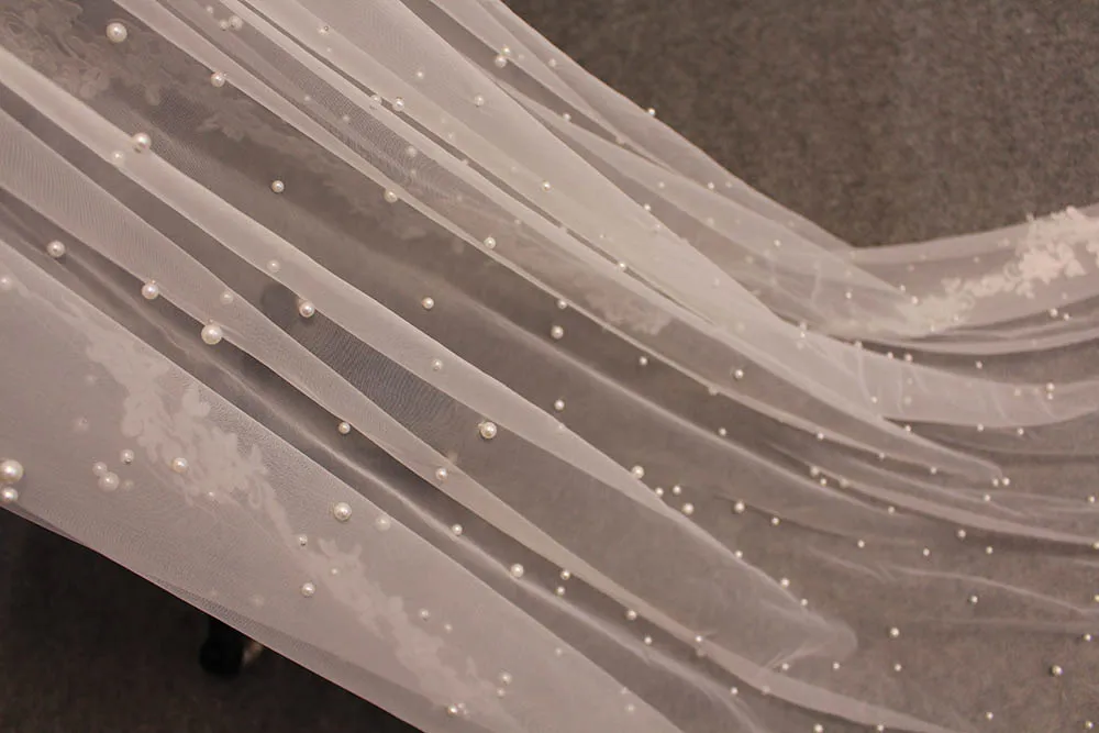 Pearls Wedding Veil with Lace 2 Layers Cover Face Pearls Bridal Veil 3.5 Meters Long with Blusher Wedding Accessories