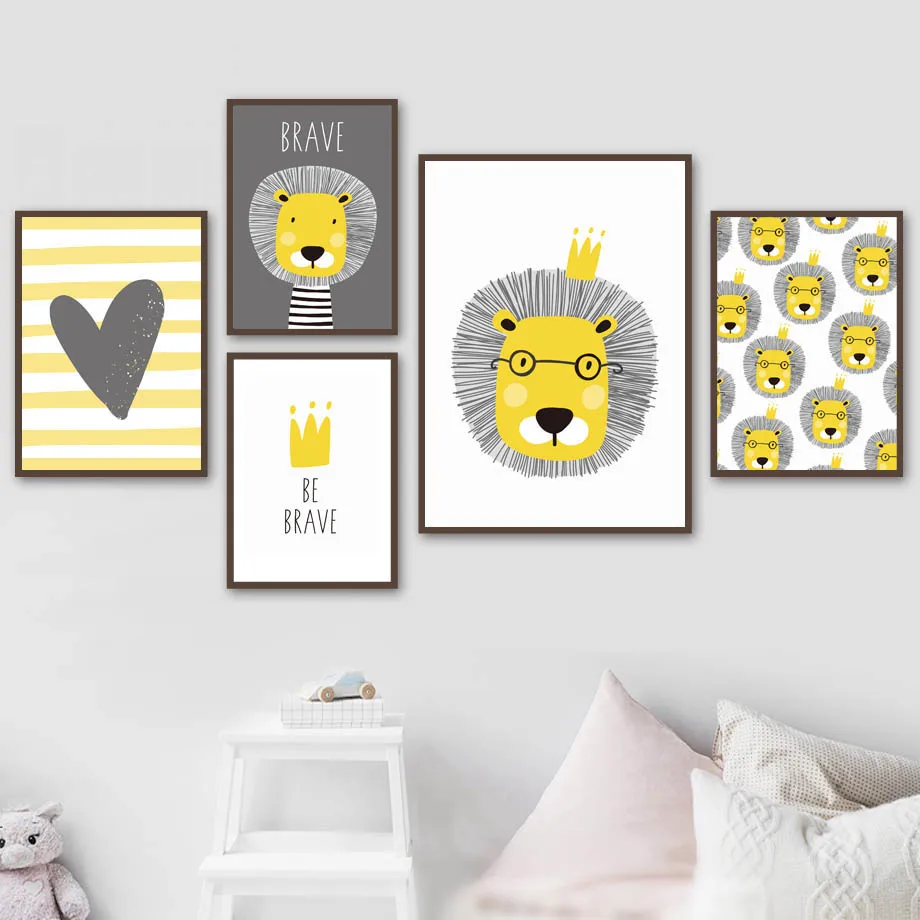 Настенная картина желтого льва и сердца рисунок на холсте в скандинавском стиле