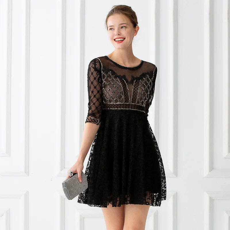 

BacklakeGirls HT42010 Scoop Neck A Line High Quality Lace Cocktail Dresses Mini Gowns Illusion Back Three Quarter Sleeves 2020