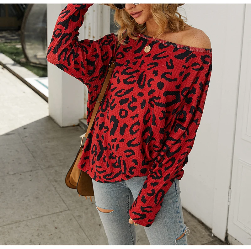 12331898265_1826084151