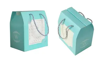 

20pcs Large Paper Box With Handle Crown Printed Gift Packaging Box For Cookie Wedding Candy Bag