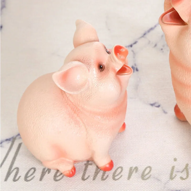 Big Cute Cartoon Pig Piggy Bank Resin Animal Money Box For Kids Alcancias Creativas Saving Coin Jar Cash Home Creative Moneybox - Цвет: Small