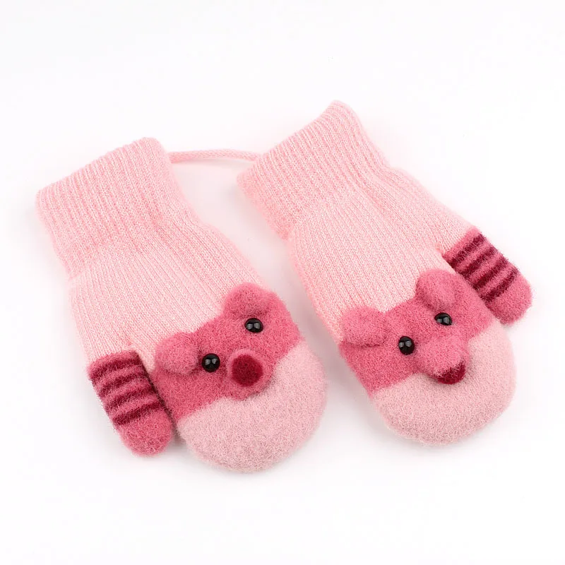 Зимние Детские перчатки унисекс; теплые милые детские вязаные перчатки с клубничкой; сезон осень-зима; утепленные варежки для девочек и мальчиков; для верховой езды - Цвет: F Pink