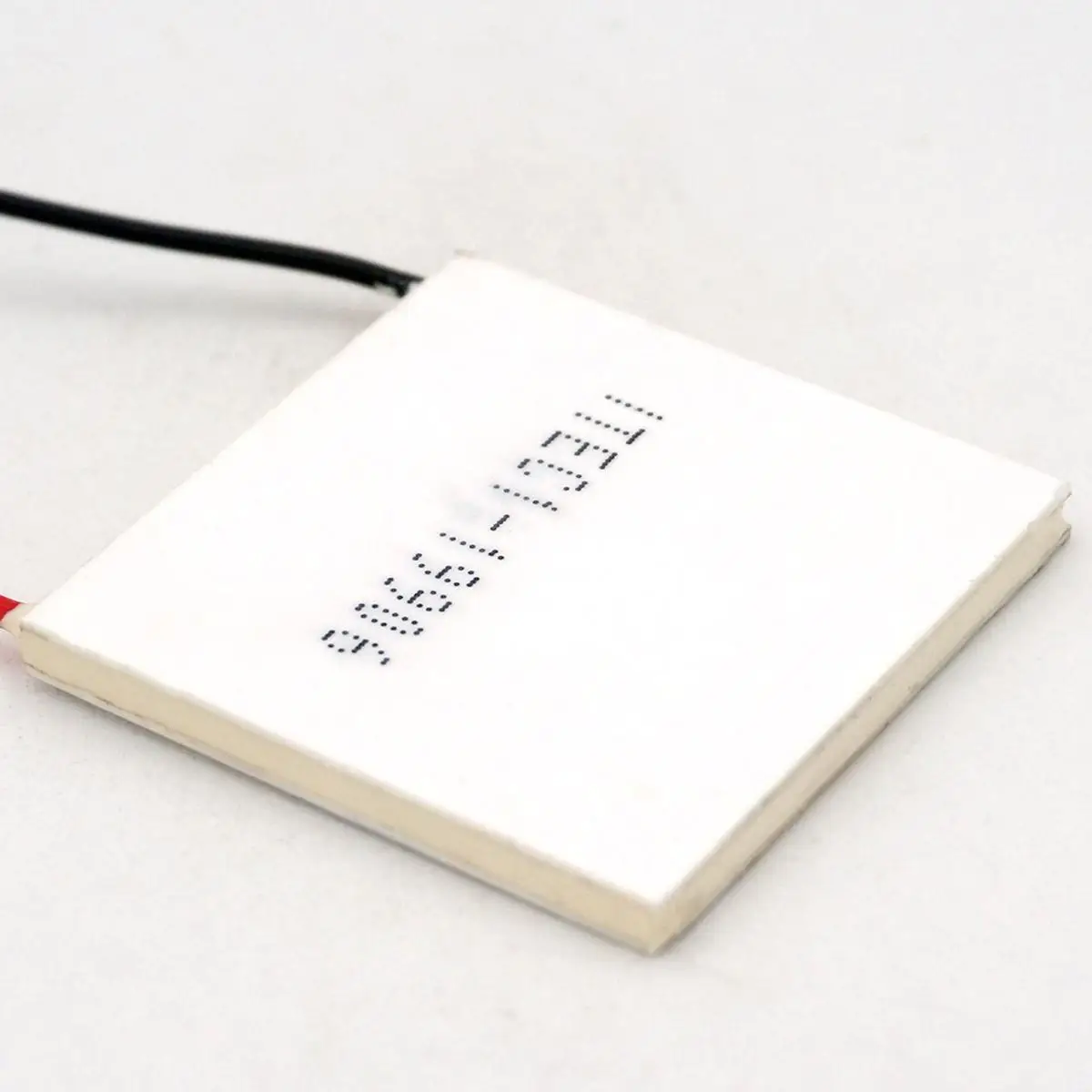 24V 6A Heatsink Thermoelectric Cooler Peltier Cooling Plate 40x40mm Refrigeration Module