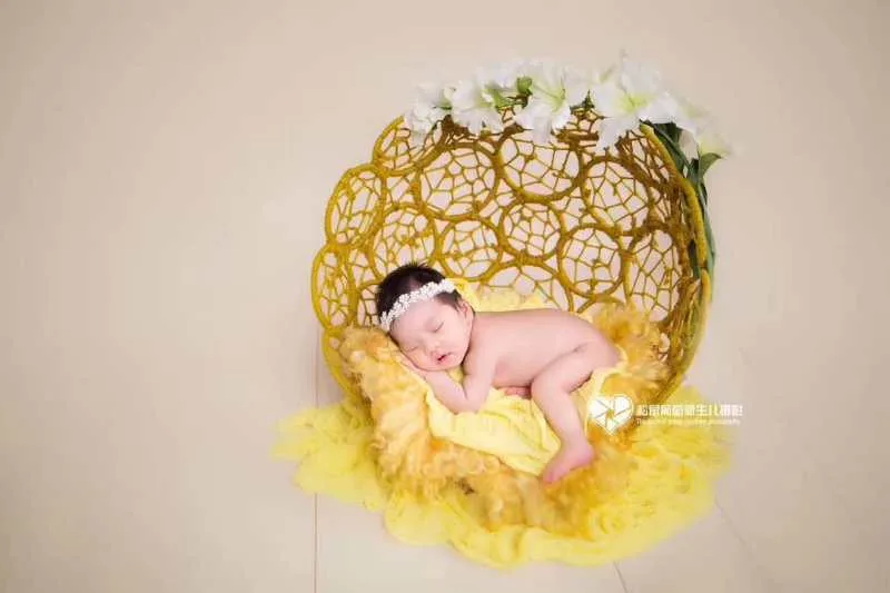 Yellow basket Аксессуары для фотографирования новорожденных 50 см полые тканые детские фоторамки красочные цветочные корзины позирующие Детские фотографии реквизит для мальчиков и девочек - Цвет: Yellow basket