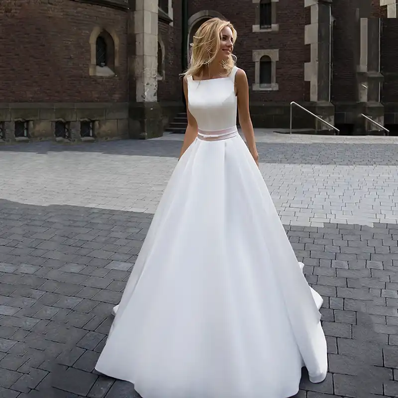 Round neck wedding dress Clearance