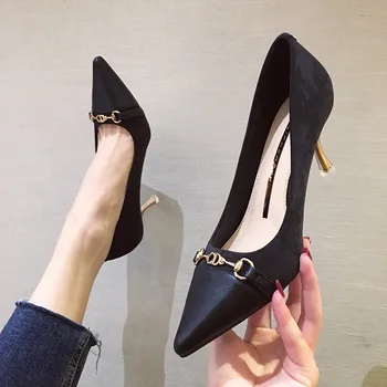 

2020 Formal Ladies Chain Embellished Dress Shoes Pointed Toe High Heel Pumps Career Shoes