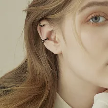  2022 Geometric Earrings For Women Irregular Line Design Sense Three-dimensional Ear Clip Ladies Girls Wedding Jewelry Kolczyki 