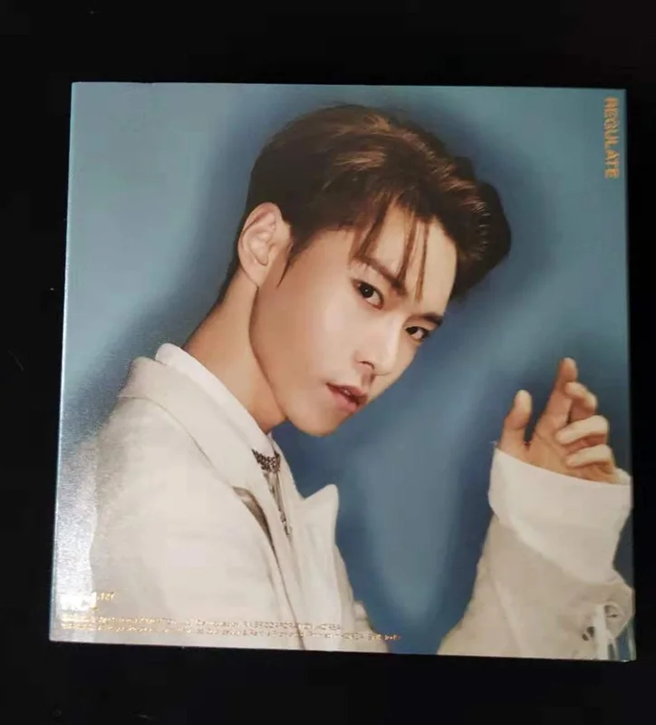 NCT 127 NCT127 亲笔签名 1辑 Regulate CD 金道英 和李泰容封面  9