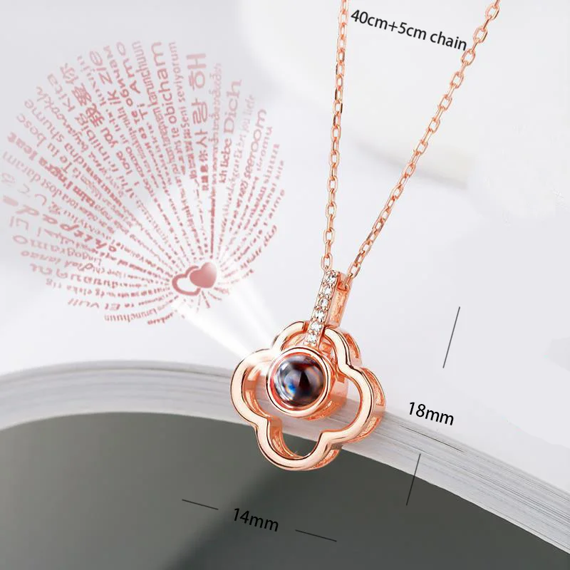 Collier Projecteur - "Je t'aime" en 101 Langues