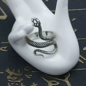 

Men's Retro Punk Personality Snake Ring Women's Exaggerated Three-dimensional Cobra Opening Adjustable Ring