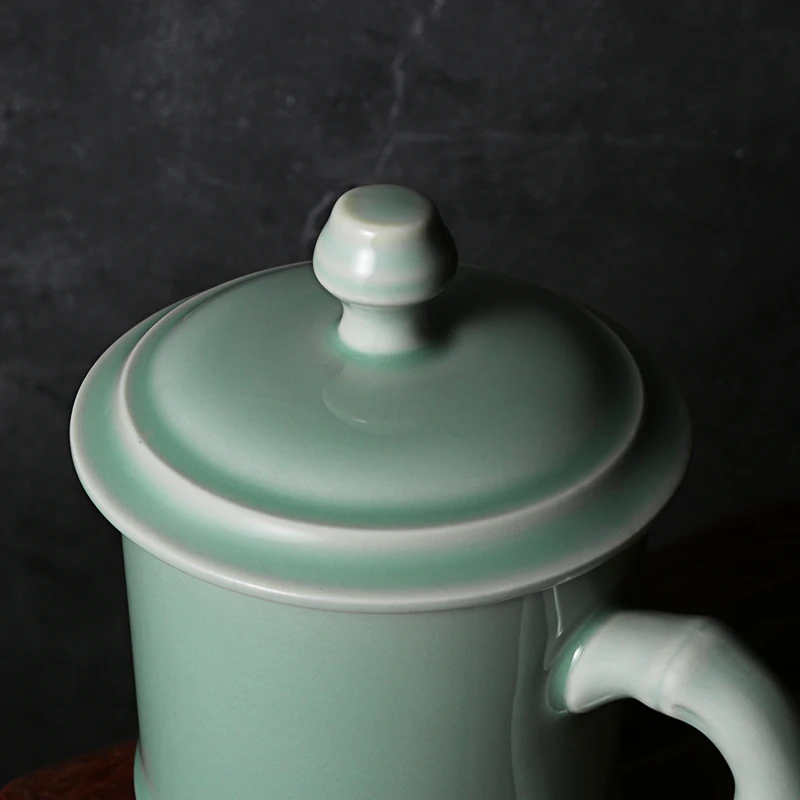 

2pcs Set Teaware Celadon Porcelain High Temperature Resistance Ceramic Water Set Cute Household Artwork Porcelain Cup Tea Set