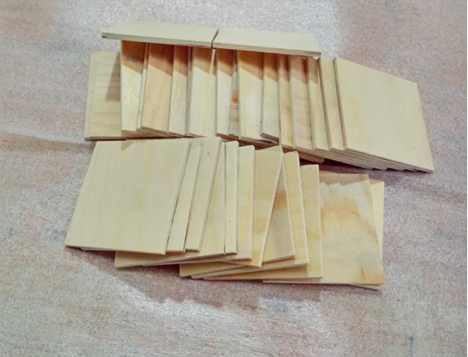 20 шт./лот, 5x5 см, многослойная доска, ручная работа, тонкая деревянная доска, песок, стол, здание, имитационная модель, деревянный чип