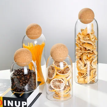 

New glass storage jar, tea canister, sealed cork glass jar, coffee bean and dried fruit storage jars