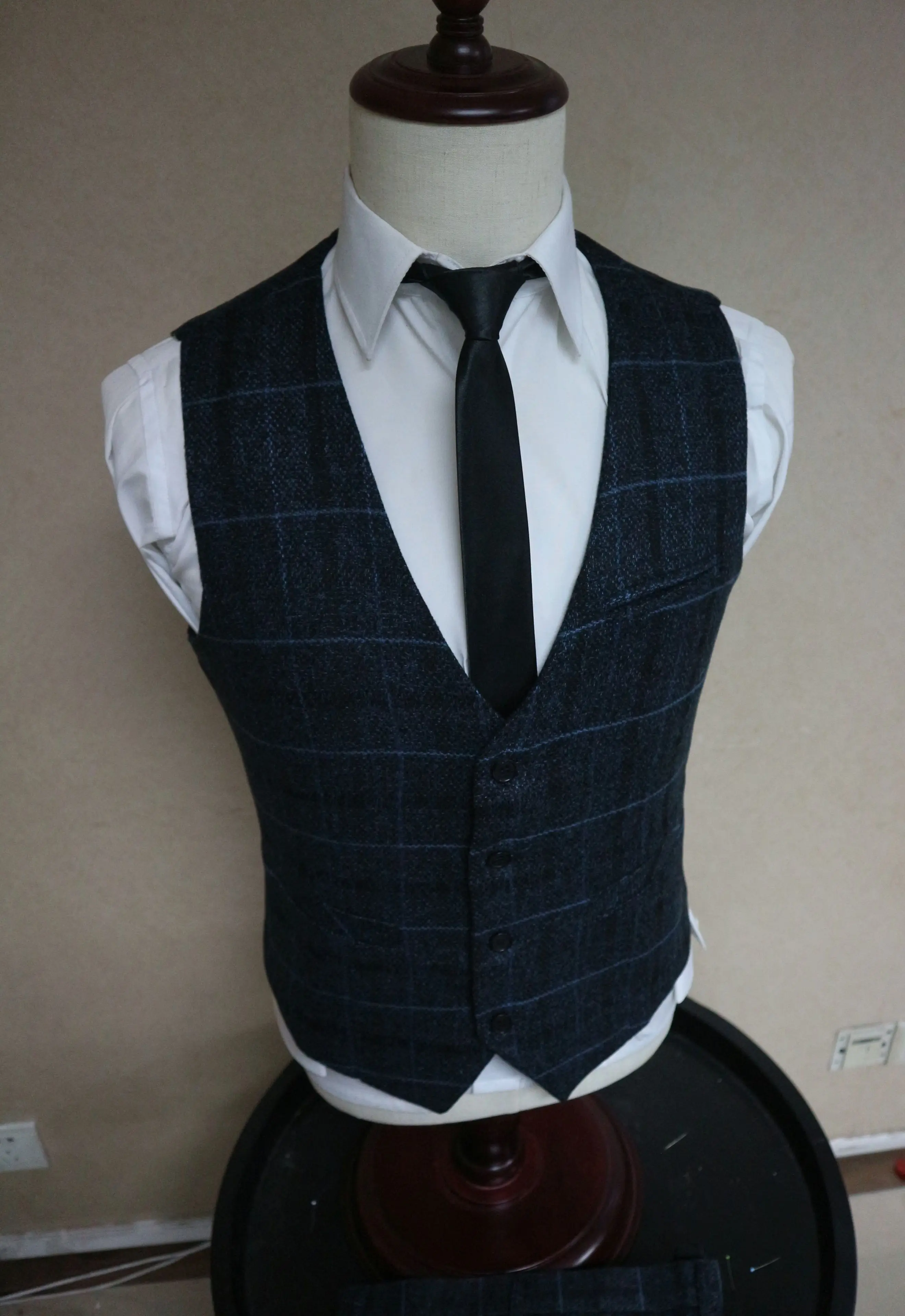 3 Pieces Suits Men British Designs Royal Blue Mens Suit Autumn Winter Thick Slim Fit Plaid Wedding Dress Tuxedos