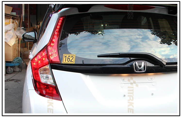Автомобильный Стайлинг для Honda Fit- модификация колонны светильник s и украшение нового Fit GK5 задний светильник СВЕТОДИОДНЫЙ ПОВОРОТНЫЙ бюстгальтер