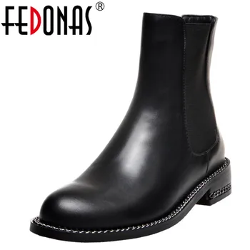 

FEDONAS Vintage Round Toe Women Metal Chains Ankle Boots Genuine Leather Short Boots Party Night Club Shoes Woman High Heels