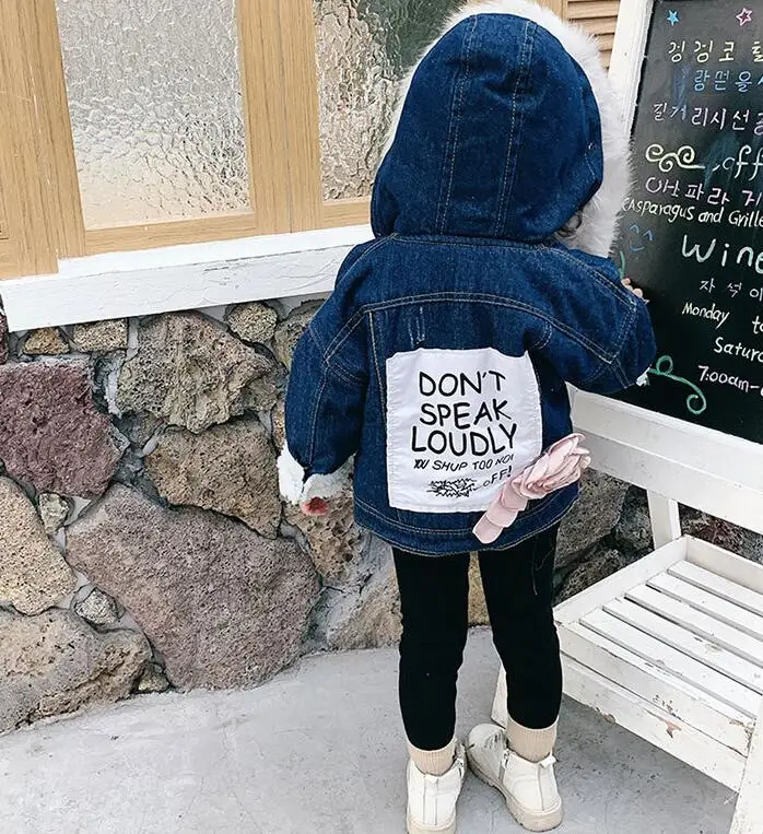 Winter Girls Jackets Fur Hooded Children Windbreaker Letter Jackets Velvet Thickens Warms Coats For Girls Cute Baby Clothes